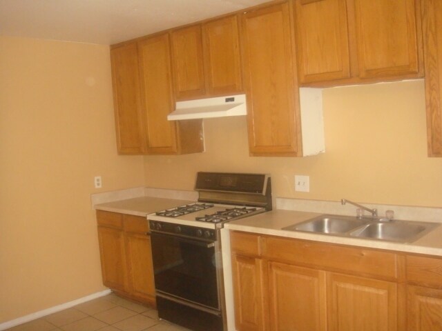 Foto del diseño de interior - 2775 6th St