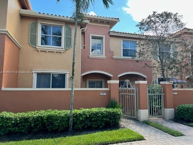 Foto principal - 2207 Clipper Pl