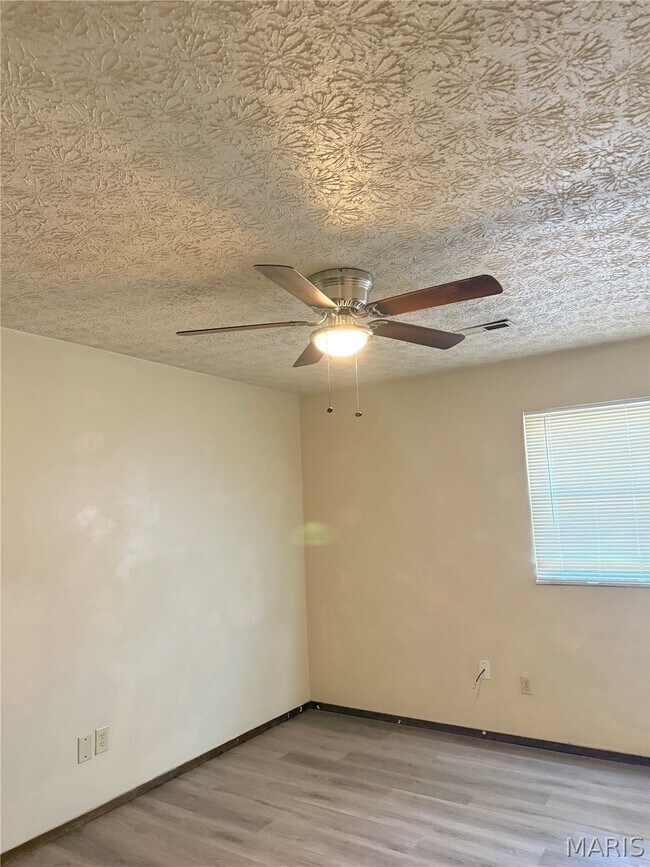 Foto del edificio - 304 Estate Dr