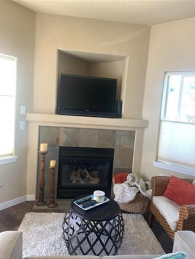 Foto del edificio - 61097 Larkspur Loop