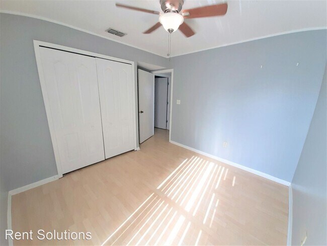Foto del edificio - 2 br, 2 bath House - 3127 W. Sligh Ave # 201C