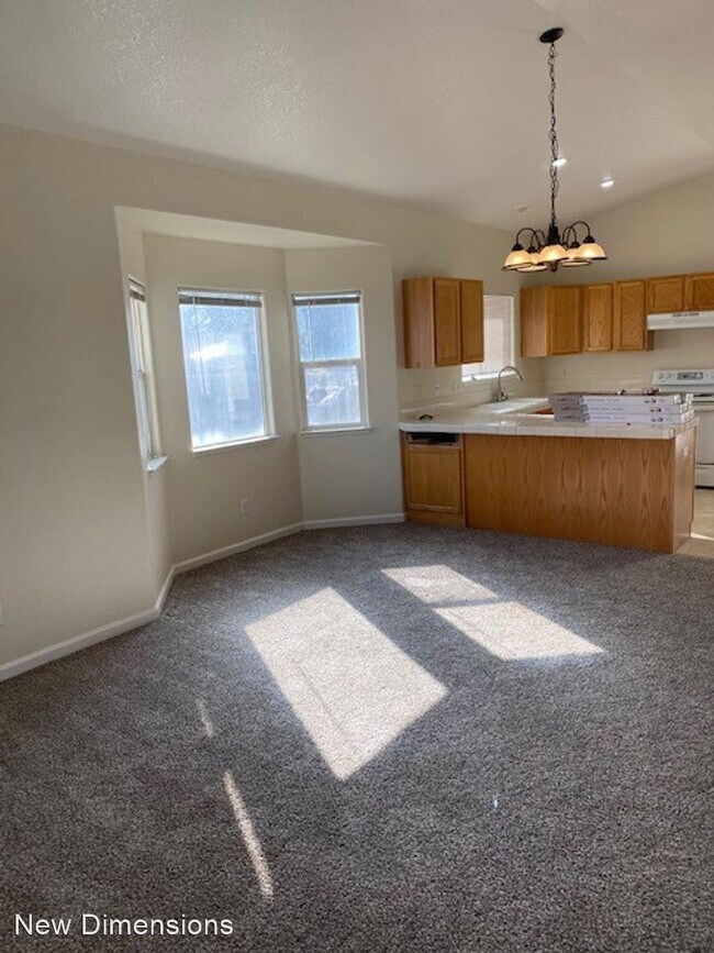 Foto del edificio - 3 br, 2 bath House - 7811 Jacinto Avenue