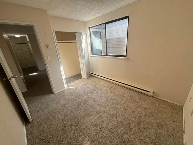 Building Photo - 9131 Capella Dr