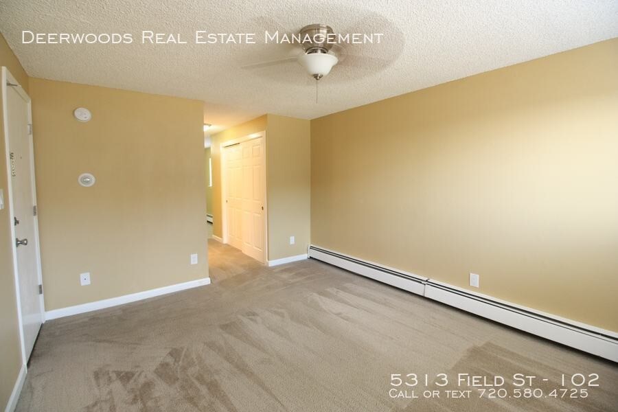 Primary Photo - 5313 Field St
