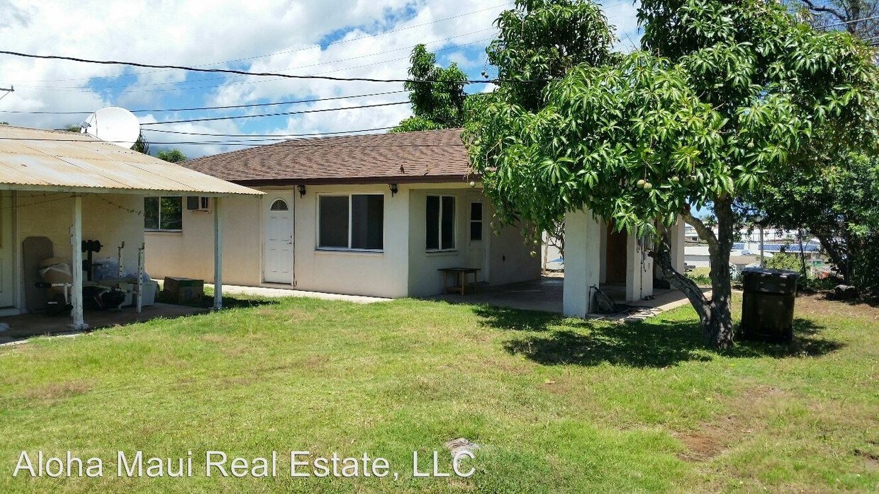 Primary Photo - 2 br, 1 bath Apartment - 33 E. Kauai Street