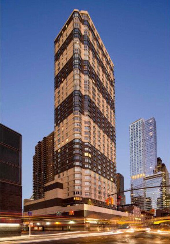 420 West 42nd Street Apartments New York, NY