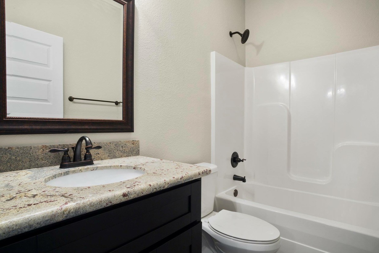Foto principal - 14952 Audubon Lake Blvd