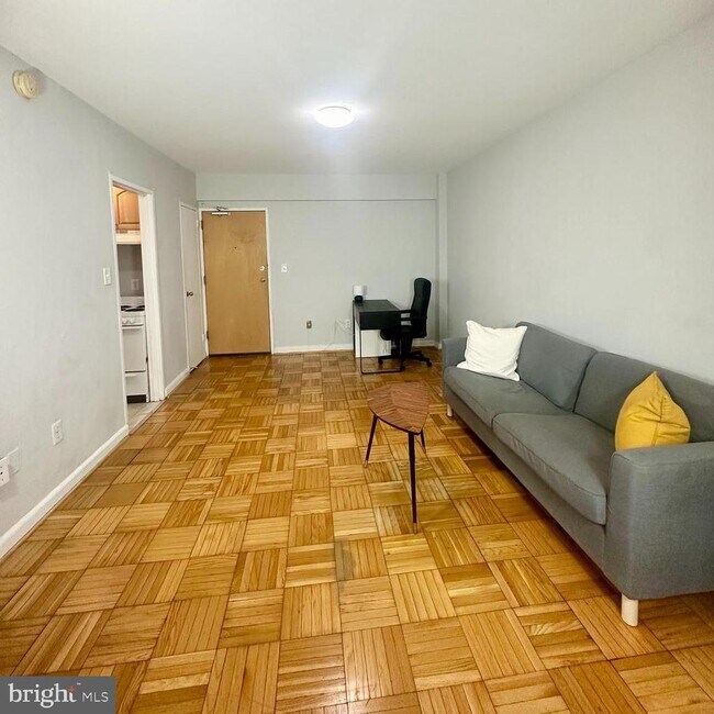 Foto del edificio - 2141 I St NW