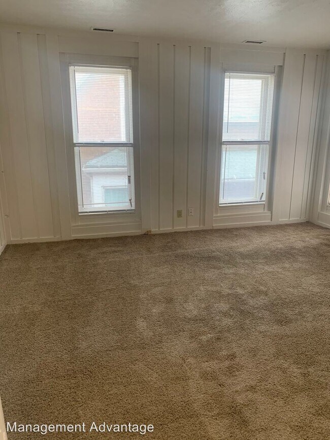 Building Photo - 406 Perrin Ave