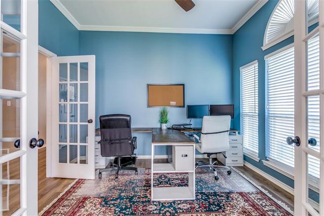 Foto del edificio - 626 Beal Ln