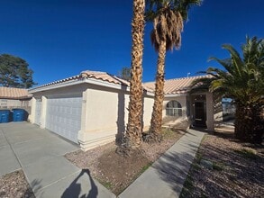 Building Photo - 3704 Rock Glen Ln