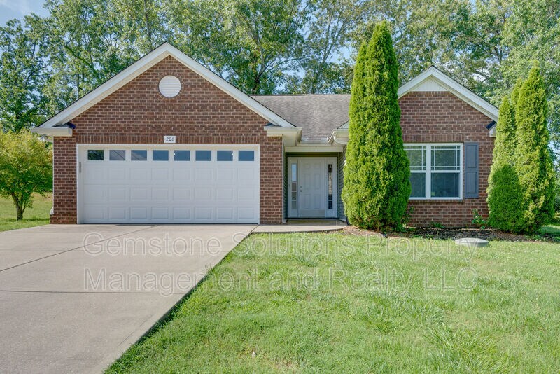 Foto principal - 206 Hickory Pointe Dr