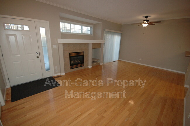 Building Photo - 420 Cranberry Way