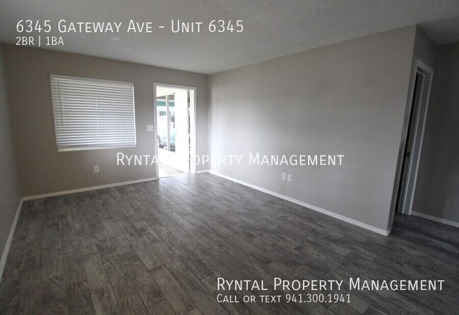 Building Photo - 2/1 Condo Located in Gulf Gate!