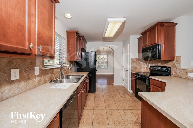 Building Photo - 100 Village Springs Cove