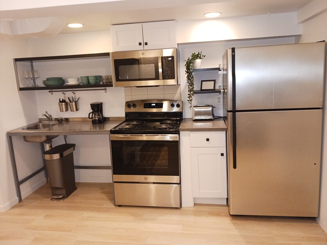 34 Crittenden St NE Unit Basement, Washington, DC 20011 Apartments in