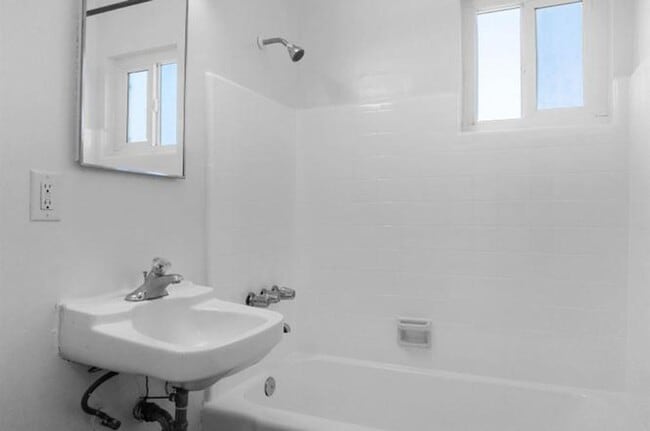 Foto del edificio - Pine