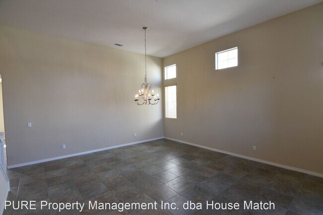 Building Photo - 4 br, 4 bath House - 34715 Meadow Willow St