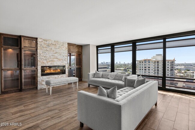 Foto del edificio - 4808 N 24th St
