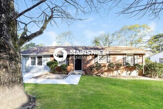Building Photo - 109 Woodhaven Dr