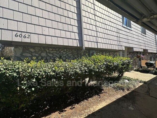 Building Photo - 6066 NW Expressway