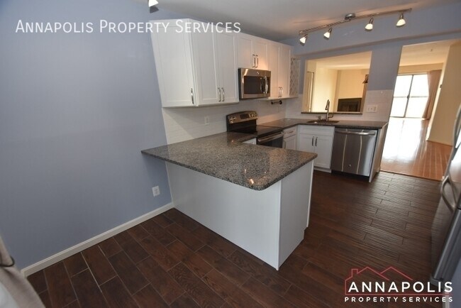 Building Photo - 2024 Quay Village Ct