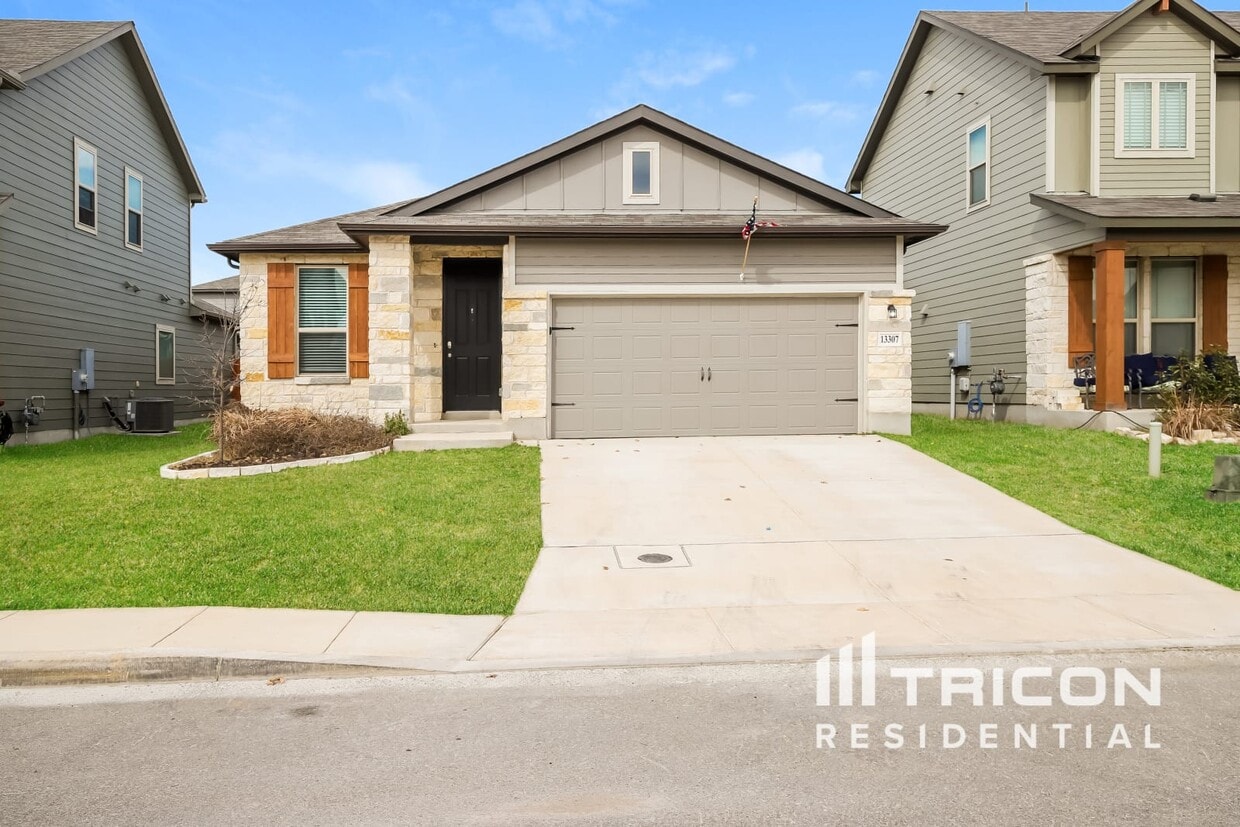 Foto principal - 13307 Badlands Bnd