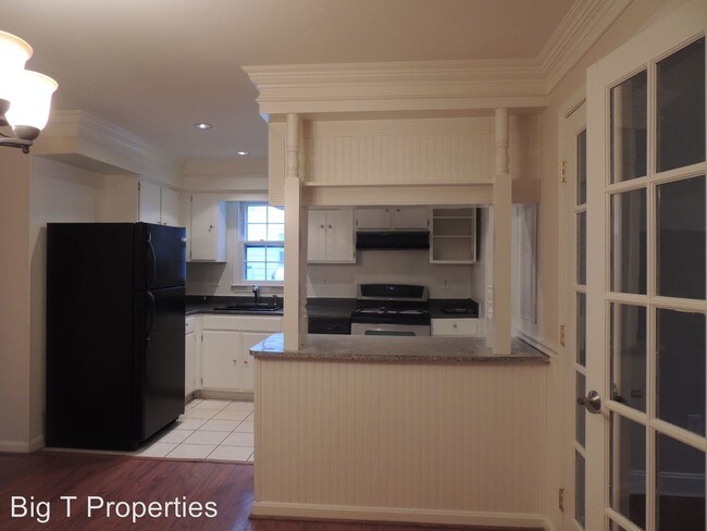 Foto del edificio - 4 br, 2 bath House - 210 Washington Street NE