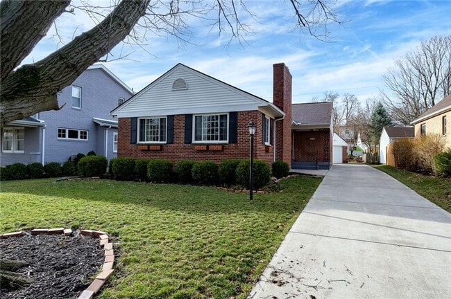 5 Bedroom, 2 Bath Ranch Home in Oakwood! - 5 Bedroom, 2 Bath Ranch Home in Oakwood!