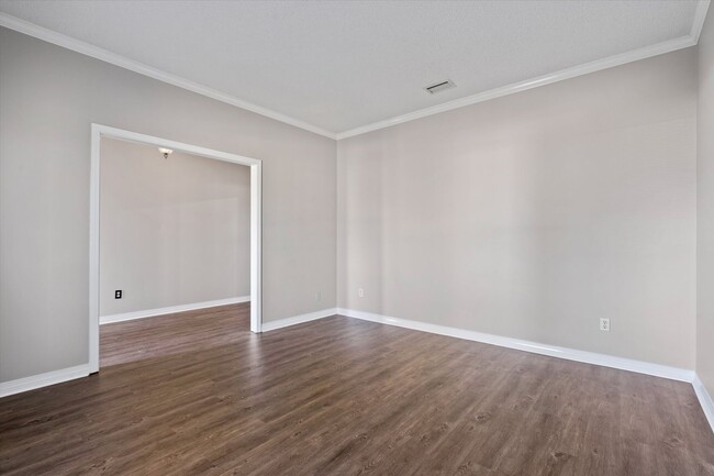 Building Photo - BEAUTIFUL HOME IN GREAT LOCATION!