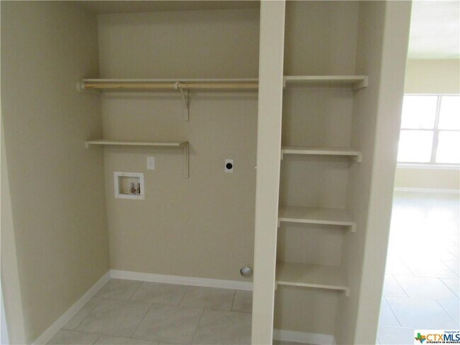 Building Photo - 1108 Stealth Ln