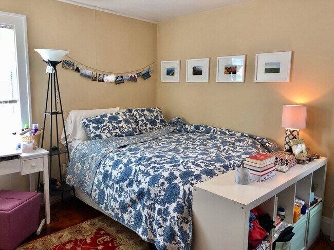 Foto del edificio - 153 Springville Ave