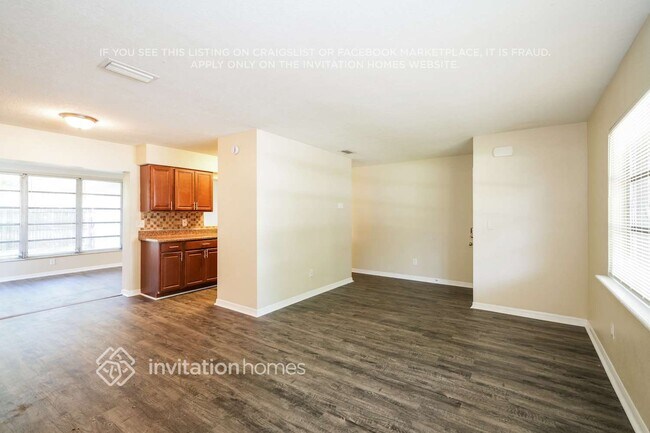 Building Photo - 2316 Americus Dr