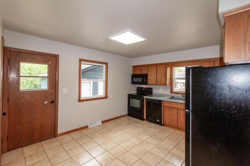 Foto principal - 633 23rd St NE