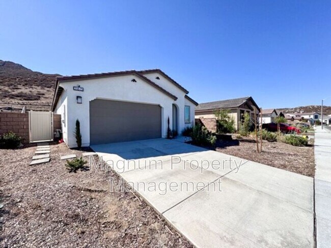 Foto del edificio - 31615 Settlers Rd