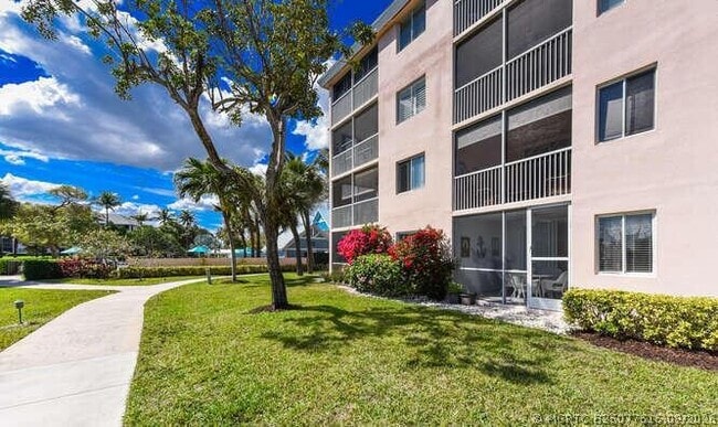 Photo - 353 S US HIGHWAY 1 Unit A108 Apartment