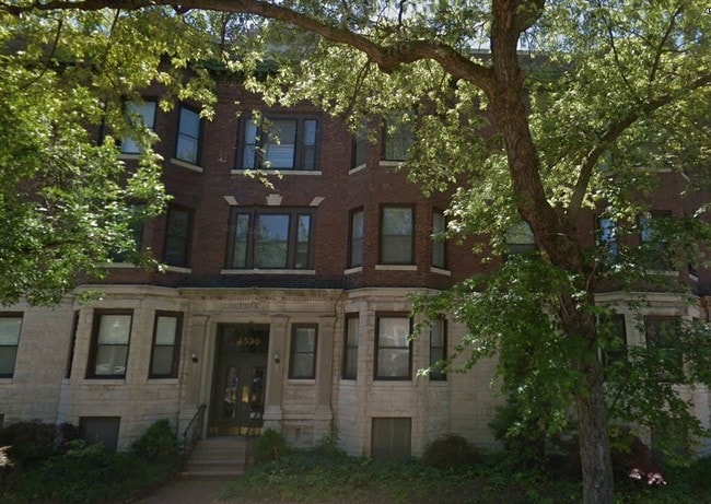 Vista de la calle - 4500 McPherson Ave