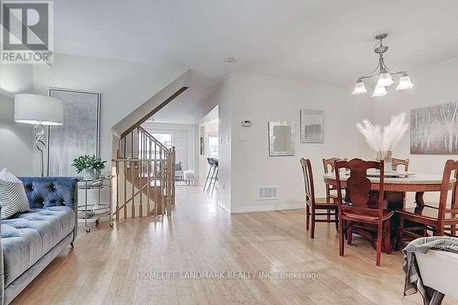 Building Photo - 33 Brownridge Pl