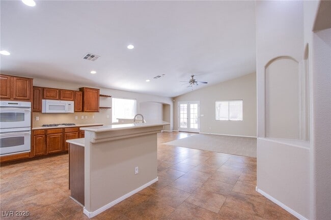 Building Photo - 8161 Waltons Ml Ct