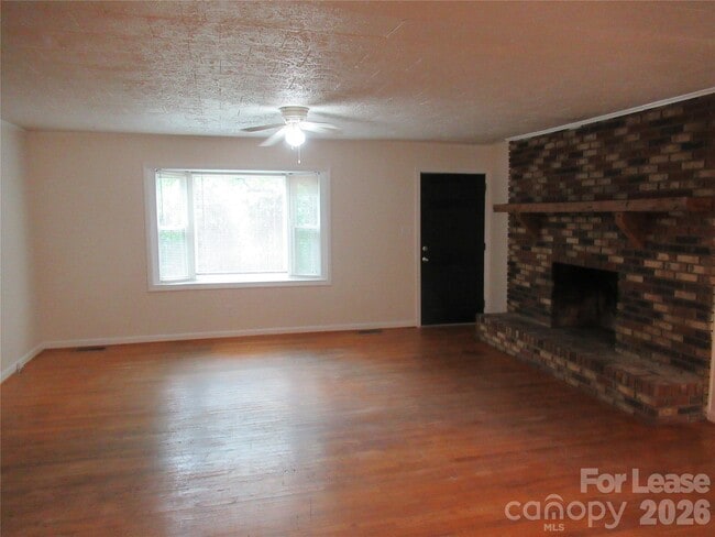 Building Photo - 745 Brady Branch Trail
