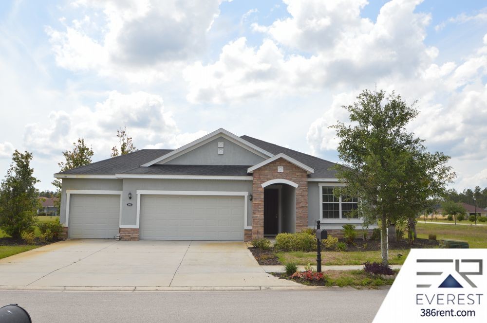 Foto principal - 103 S Coopers Hawk Way