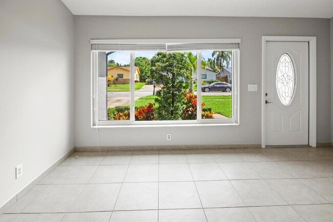 Building Photo - 22493 SW 56th Ave