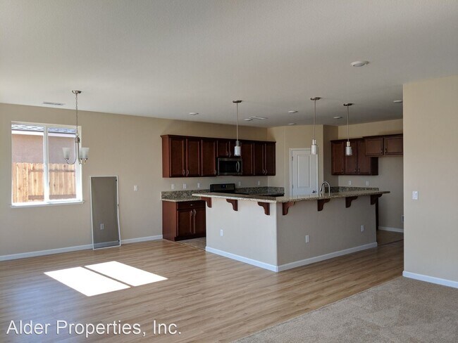 Foto del edificio - 3 br, 2 bath House - 529 Beckwourth Dr