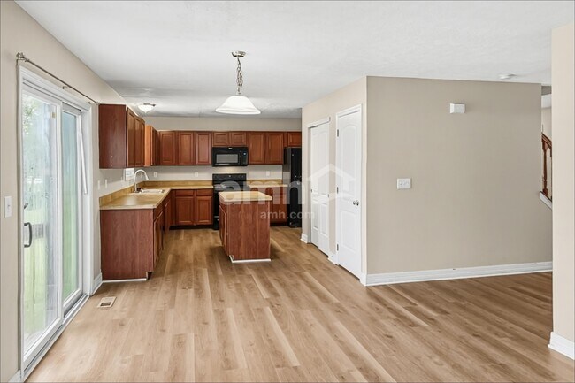Foto del edificio - 11618 Bridgewater Dr