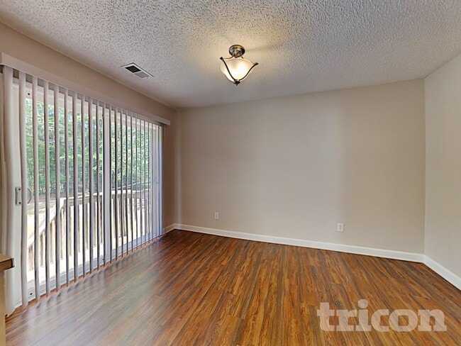 Building Photo - 48 Bristlecone Ln