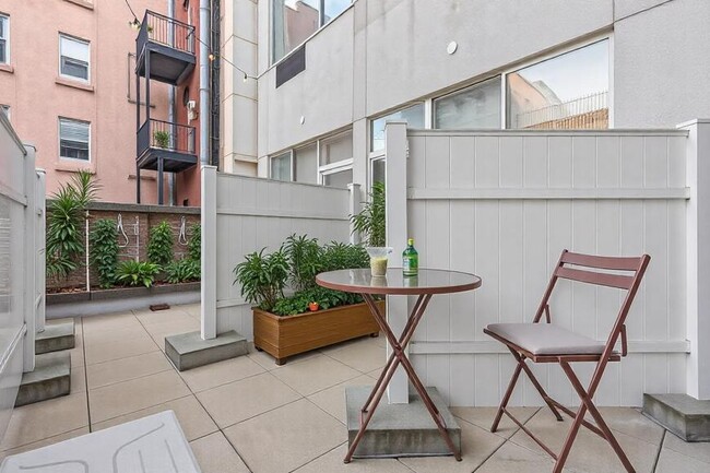Building Photo - 2 bedroom in NEW YORK NY 10003