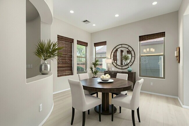 Foto del edificio - 4296 N 154th Ave