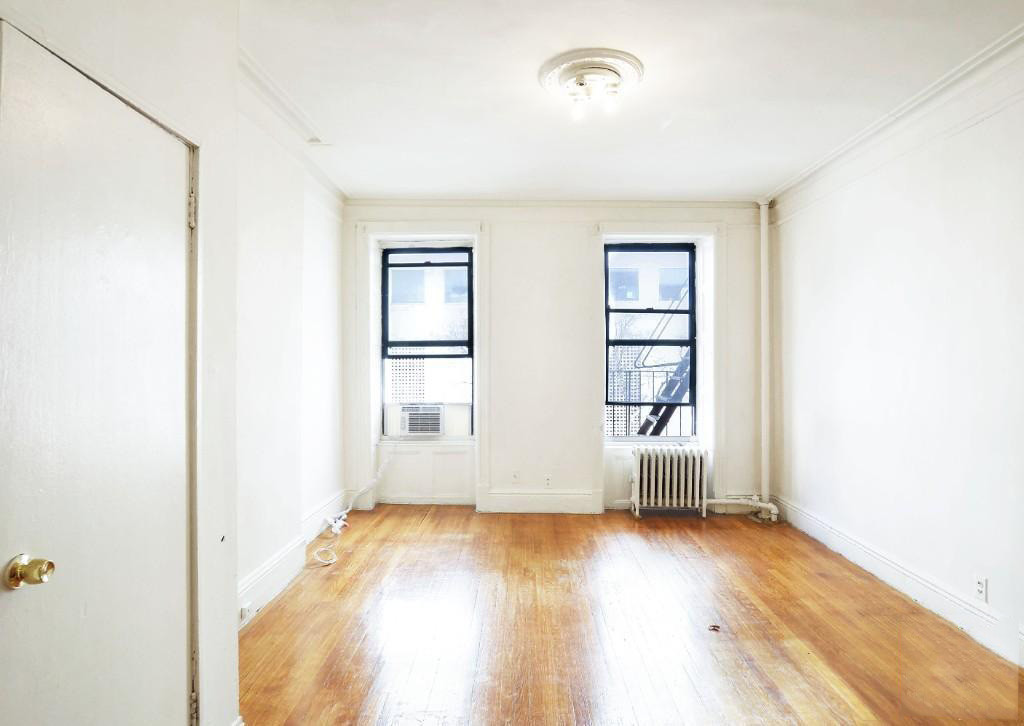 Primary Photo - 430 E 66th St