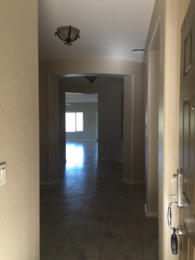 Building Photo - 13526 N Atalaya Way