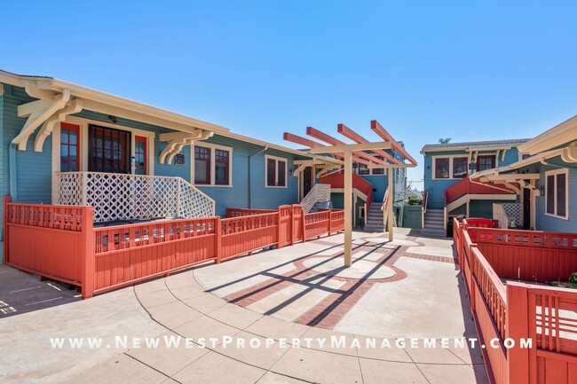 Foto del edificio - Charming Sherman Heights 2-Bedroom, Available Now!